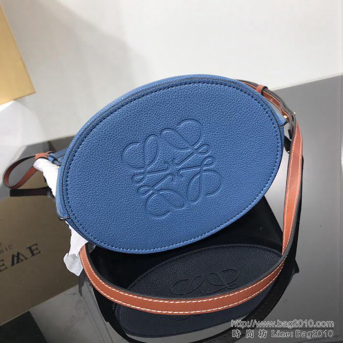 LOEWE羅意威 原單五金 最新geta水桶包 簡單時尚 百搭肩背包 3040  jdl1183